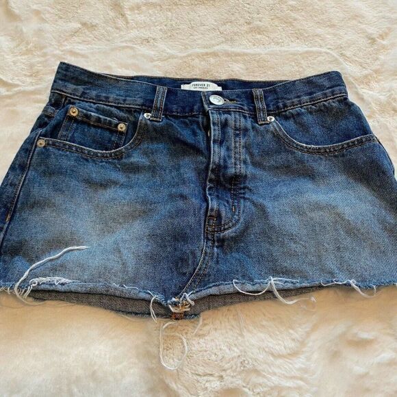 Forever 21 Womens Jean Mini Skirt Sz 24 Button Fly - Picture 1 of 5